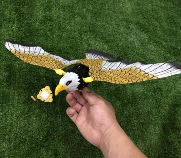 Realistic Flying Eagle Bird Toy with Spread Wings bqu5q7-dm